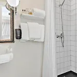 5 Bedroom Cozy In *