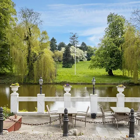 5 Bedroom Cozy In Semesterbostad Fåborg